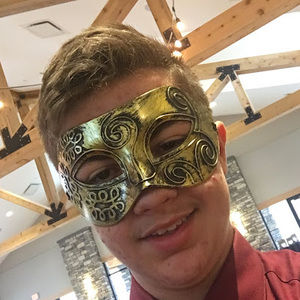 Meet your Posher, Micah